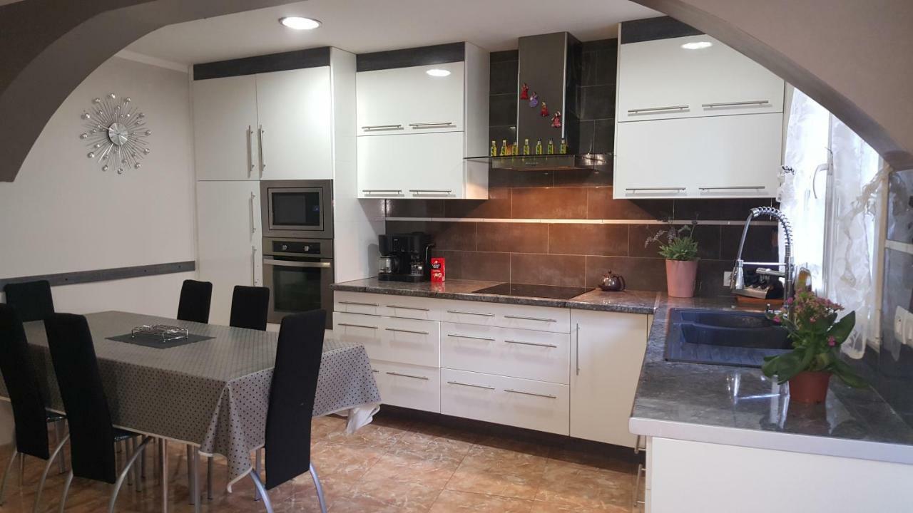Appartement Carnus Rodez Exterior foto